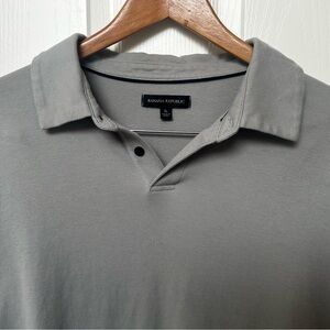 Banana Republic Men's Polo in Gray